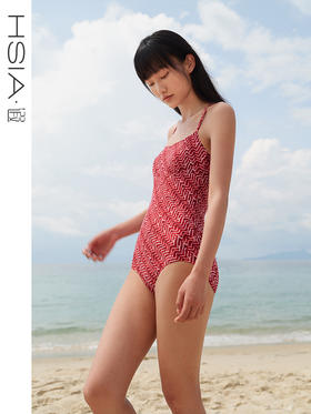 遐大胸泳衣女士2025新款大码高级感游泳馆保守遮肉美背连体游泳衣