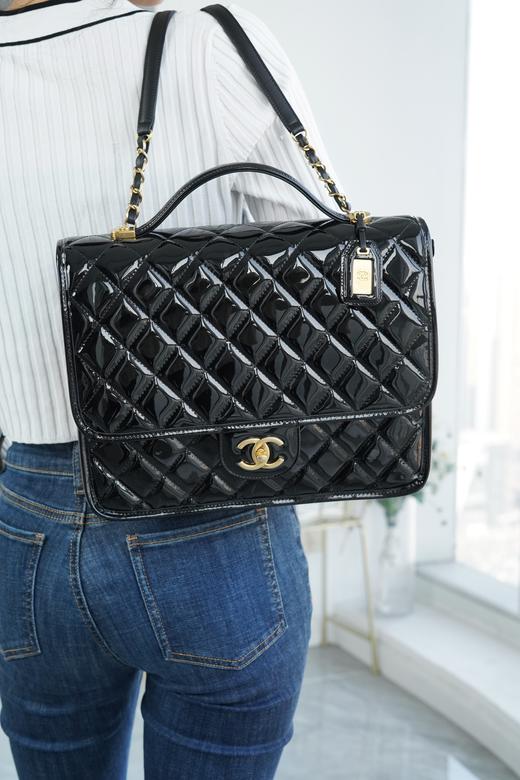 香奈儿-独家原厂大爆款 22K漆皮双肩包！“三只羊”小牛漆！做旧砂金扣！（LZ） 商品图3