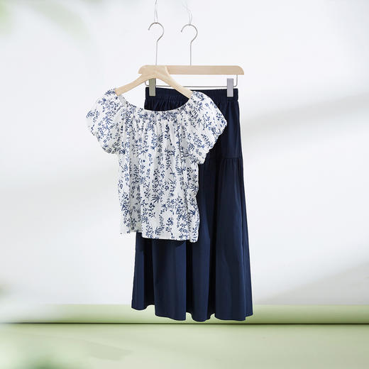 【07/23新品】熙世界盐系轻熟休闲套装女夏季新款碎花雪纺衬衫蓬蓬半身裙两件套 商品图3