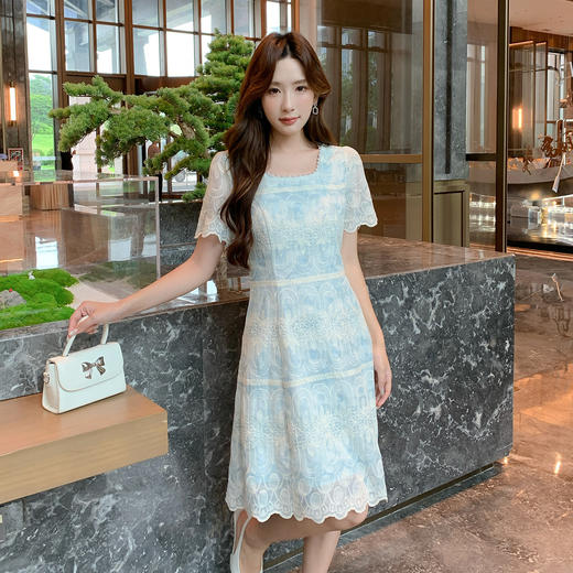 奢姿大码女装胖妹妹2026夏季新款方领气质法式蕾丝洋气减龄连衣裙9952853519【1】 商品图2