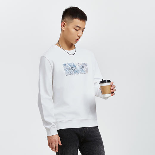 【新品上新】HX 春秋季圆领卫衣Y106430011101/02 商品图3