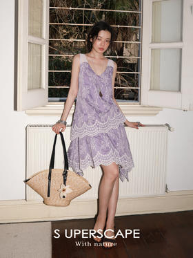 素舶 莱赛尔光泽感亲肤透气重工刺绣假两件背心裙SUPERSCAPE