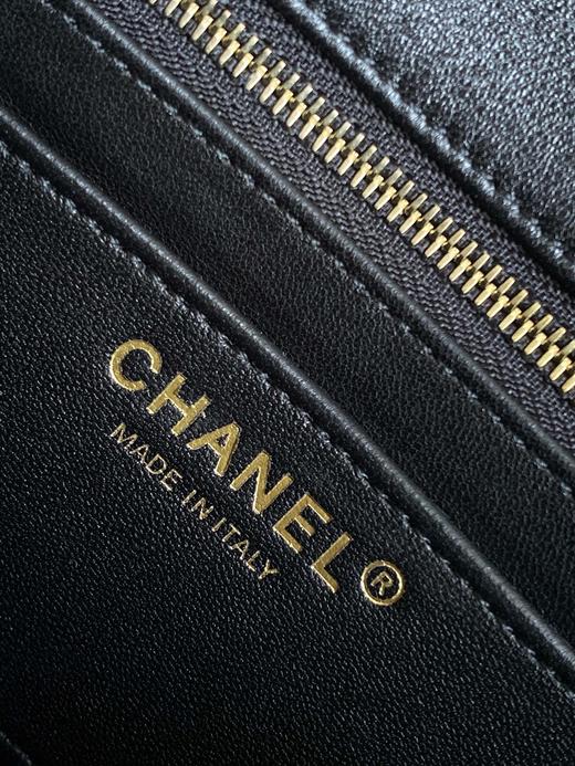 香奈儿 24A珍珠手柄口盖包 （LZ） 商品图8