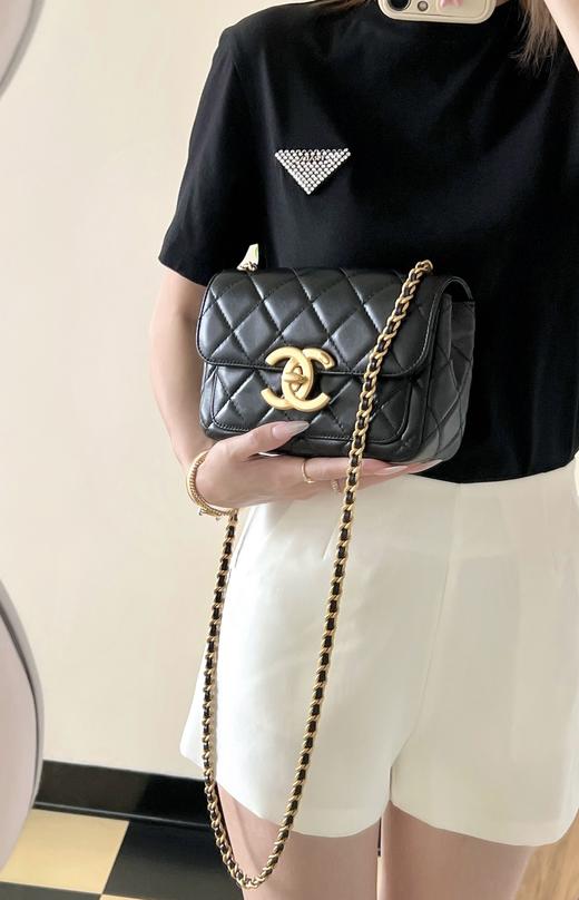 香奈儿 24B 秋冬 大LOGO口盖包 黑色 （LZ） 商品图6