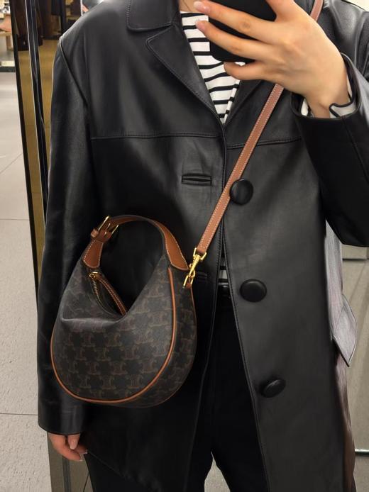 CELINE赛琳 LULU标志印花 牛皮革 手提包 女款 黄褐色（LZ） 商品图7