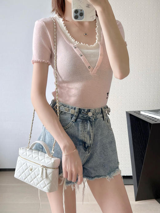 香奈儿 25P春夏  小C扣LP盒子  盒子黑白两色（MM） 商品图5