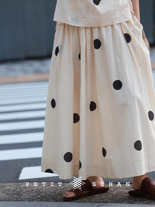 PETIT SCHAN小闪 CLO#866 Less boba 珍珠少放一点 一千零一夜系列法式纯棉波点半裙 商品图1