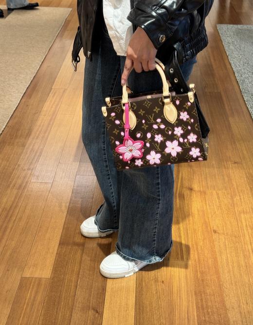 驴家LV x 村上隆联名款 樱花系列可拆卸肩带 托特包Tote包购物袋单肩斜挎手提包（LZ*MM） 商品图5
