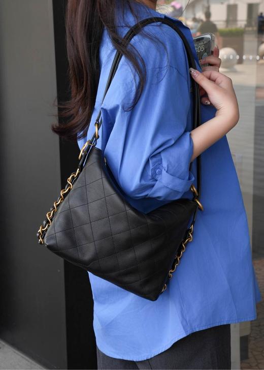 香奈儿 25/ss 秀场双肩包 黑金小号（MM） 商品图2