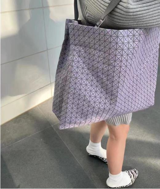 三宅一生尼龙托特包Tote包购物袋手提单肩包 （EJ*MM） 商品图2