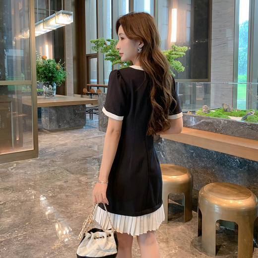 奢姿大码女装2025夏季减龄百褶拼接时尚连衣裙胖妹妹简约圆领裙子9952890472 商品图3