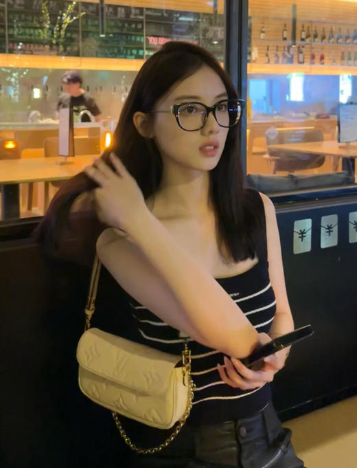 驴家LV 2025春夏新宠     手袋&奶白色（MM） 商品图4