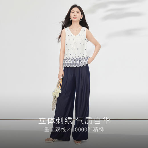 【07/23新品】熙世界民族风复古刺绣背心小衫女夏季新款设计感全棉V领无袖上衣 商品图1