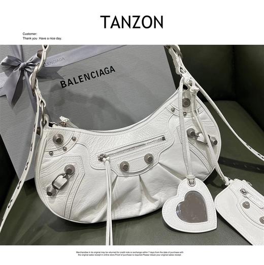 巴黎世家-Le Cagole S做旧银配件心形化妆镜羊皮饺子包机车包半月包月牙包单肩斜挎手提包 女款 （LZ） 商品图1