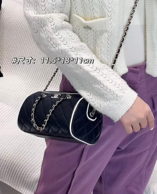 香奈儿 25P春夏 羊皮保龄球包黑/白边（LZ*MM） 商品图3