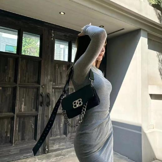 巴黎世家 新款23Fall的 BB Soft 系列  柔软超有质感！腋下包（LZ） 商品图9