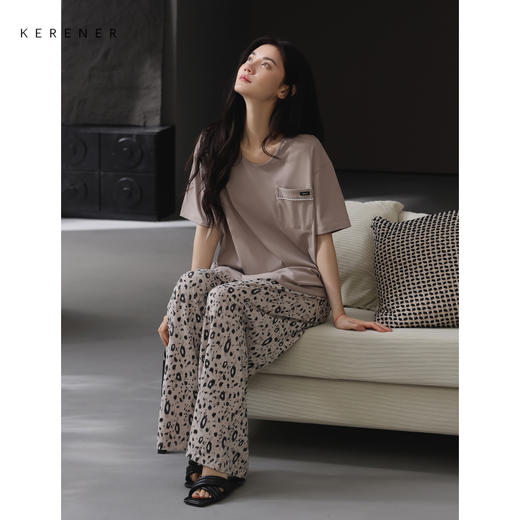 可人儿带胸垫睡衣夏季凉感莫代尔女士家居服短袖长裤套装可外穿 商品图1