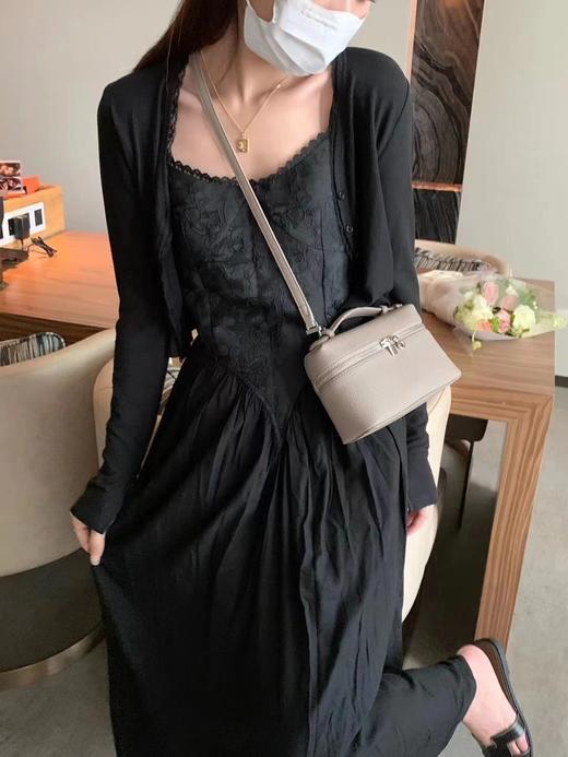 Loro Piana诺悠翩雅 牛皮单肩斜跨饭盒包 多色 小号（LZ） 商品图11