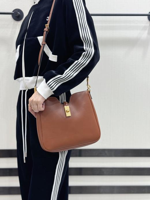 CELINE赛琳 CAMILLE 16可调节可拆卸肩带小牛皮 小号光滑牛皮革手袋 （LZ） 商品图10