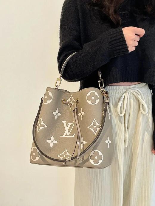 驴家全皮  NÉONOÉ 中号手袋 水桶包(JPH) 商品图14