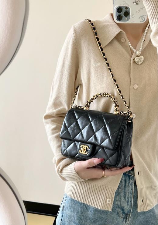 香奈儿 24B 秋冬新品黑金拧链手柄包 手提包 双尺寸（LZ） 商品图6