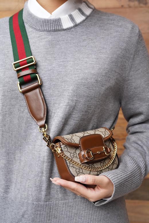 古驰 Horsebit 1955系列"小废包" 老花、黑色皮革肩带斜挎包（LZ） 商品图8