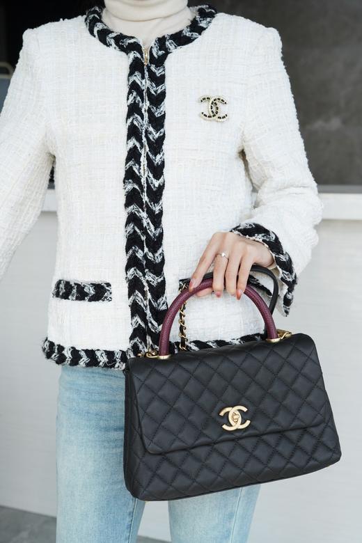 香奈儿-COCO Handle 蜥蜴手柄 原厂皮 黑色小/大号（LZ*MM） 商品图3