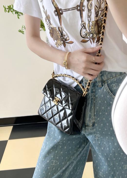 香奈儿 24ss春夏 复古链条手提包 黑/白（LZ） 商品图14