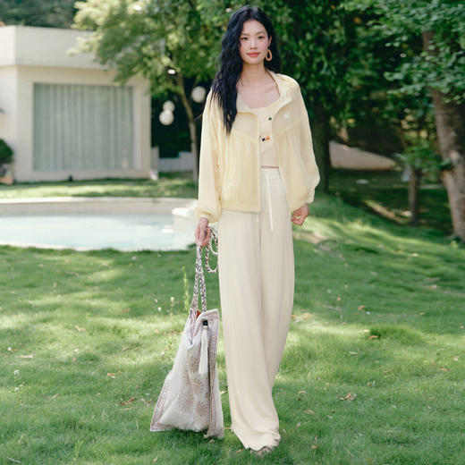 【商场同款】伊芙丽短轻薄透气舒适外套1E4511267 商品图4