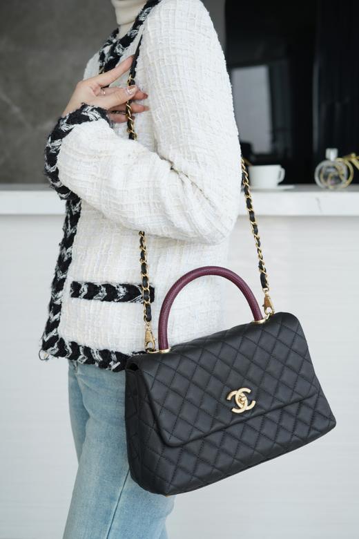 香奈儿-COCO Handle 蜥蜴手柄 原厂皮 黑色小/大号（LZ*MM） 商品图4