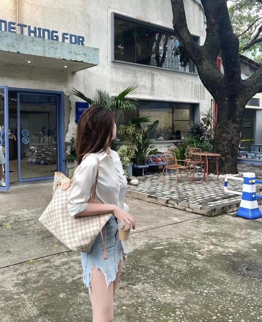 驴家NEVERFULL经典#N41358 四色 中号 购物袋！（LZ*MM） 商品图11