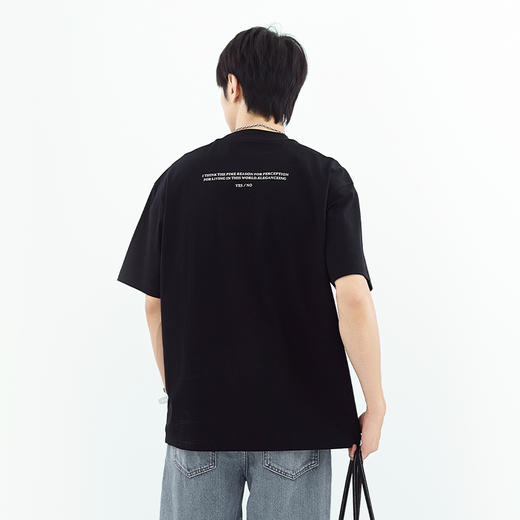 【新品上新】HX 夏季圆领短袖微宽松T恤Z102520066101/02 商品图4