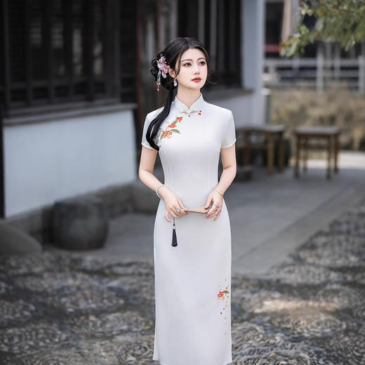 长款醋酸旗袍2025礼服敬酒宴会连衣裙高贵气质刺绣花国风新中式旗袍8150 商品图1