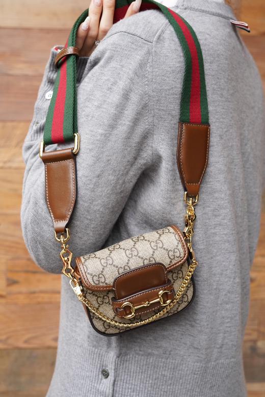 古驰 Horsebit 1955系列"小废包" 老花、黑色皮革肩带斜挎包（LZ） 商品图4