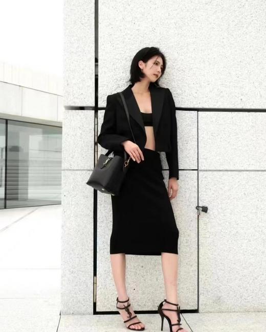 圣罗兰-LE 5À7系列之水桶包（LZ） 商品图8