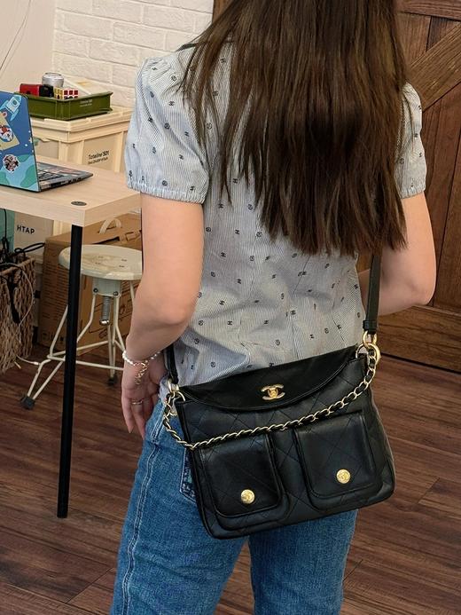 香奈儿  24P新品嬉皮Hobo腋下包   单肩包 斜挎包 （LZ） 商品图9