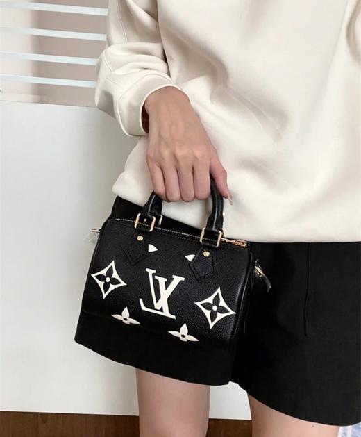 驴家 2023新款女士草莓牛奶系列手提包 手袋 (JPH) 商品图4