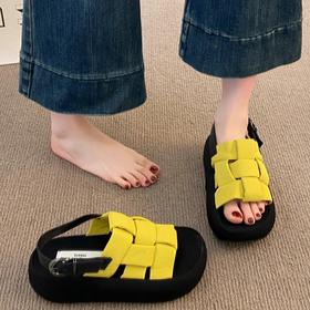  一双鞋盘活一整个夏天的穿搭！轻盈柔软，比光脚还舒服！