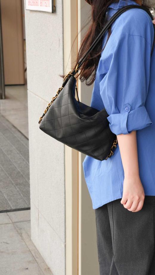 香奈儿 25/ss 秀场双肩包 黑金小号（MM） 商品图6