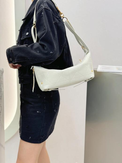 DIOR迪奥 D-Journey 金色五金配件拉链开合 牛皮 单肩包 中号 小号系列（LZ） 商品图8