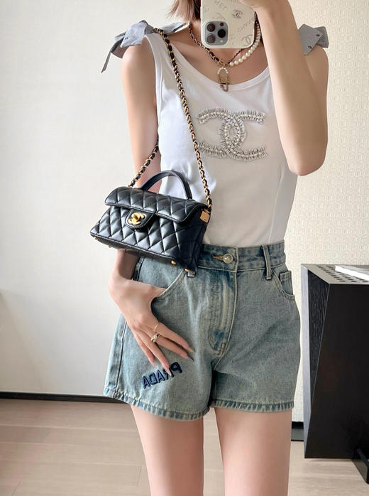 香奈儿 25P春夏 羊皮KeIIy横款Mini黑色手拿斜跨包（LZ） 商品图6