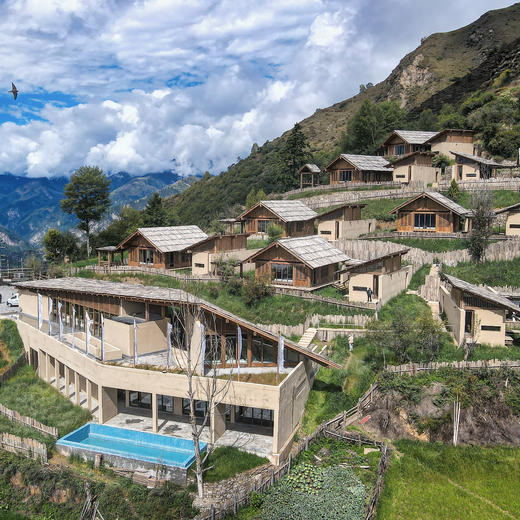 4天3晚【咏归川·九寨度假酒店】暑期可用！夏日套餐/私家小团行程可选！含专车接送机、下午茶、每日咖啡、藏式欢迎仪式，打卡九寨沟景区&体验藏地人文，感受九寨隐世秘境之内的地方藏寨美学~ 商品图12