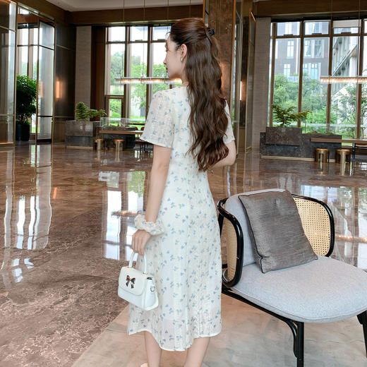奢姿大码女装2025夏季减龄小碎花连衣裙胖妹妹时尚方领设计裙子9952890668 商品图3