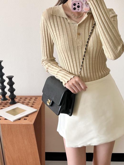 香奈儿 24k  秋冬系列鱼子酱口盖包 饱满又复古的包型， 配上小圆牌又甜又酷 中号（LZ） 商品图3