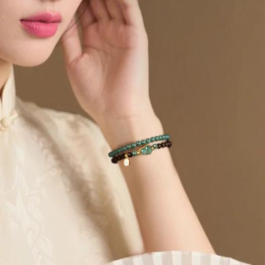 千山万水沉香木蓝水翡翠手串 商品图2