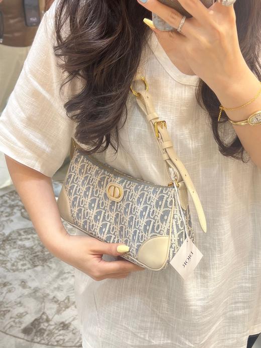 迪奥 30 Montaigne 金色饰面金属CD标志单肩包牛仔蓝拼米色（MM） 商品图1