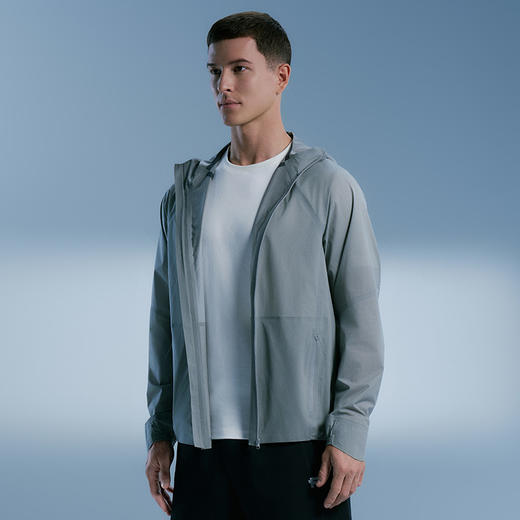 “0感”2.5层轻量冲锋衣 商品图3