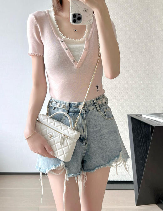 香奈儿 25P春夏  小C扣LP盒子  盒子黑白两色（MM） 商品图2