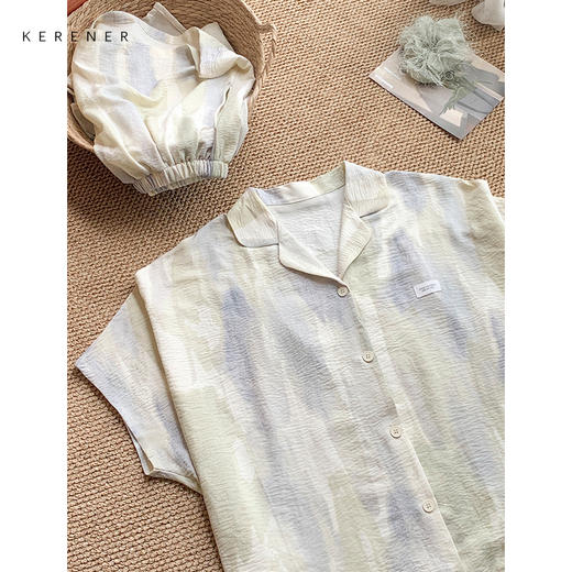 可人儿小众设计师新款女士睡衣夏季短袖可外出家居服三件套 商品图2
