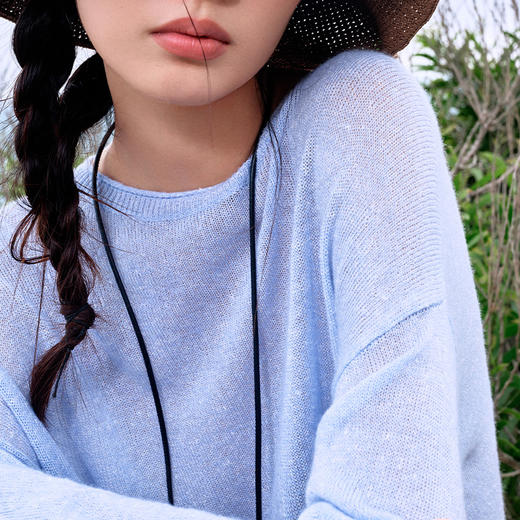 东黎 •  温柔的海风 山羊绒桑蚕丝亚麻女士素色圆领套衫 5274 商品图1